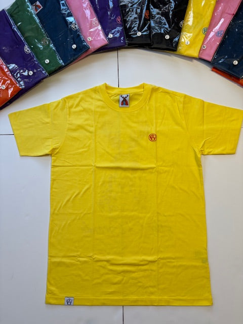 T-Shirt: Yellow/Red Logo Print