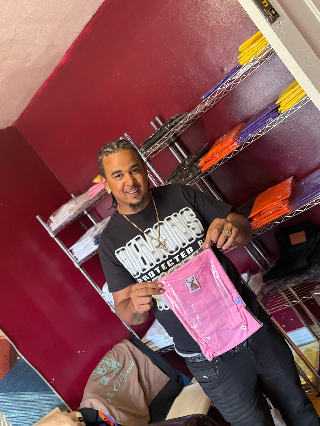 T-Shirt: Pink/SkyBlue Logo Print
