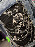 T-Shirt: Black/White Logo Print