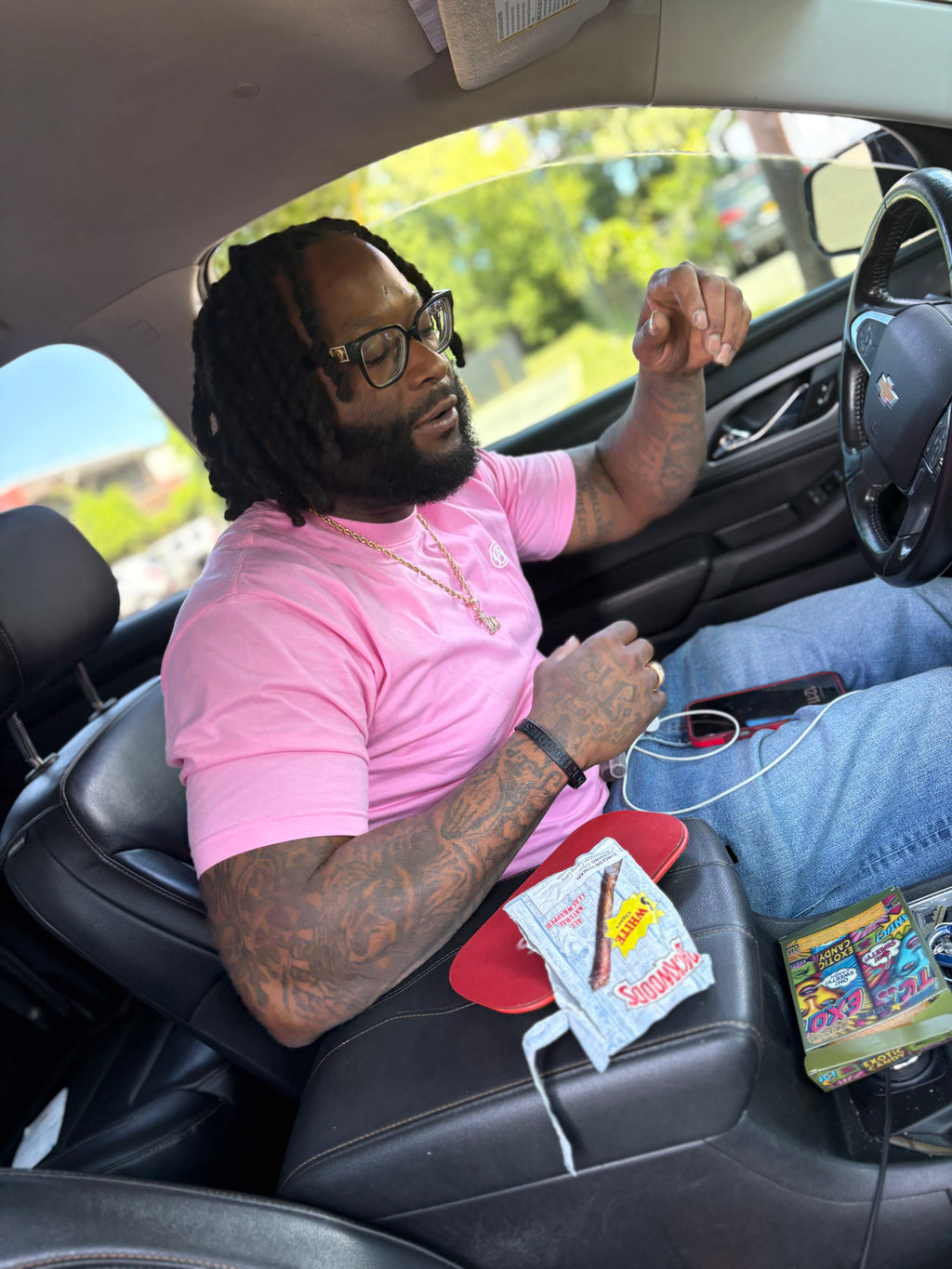 T-Shirt: Pink/White Logo Print