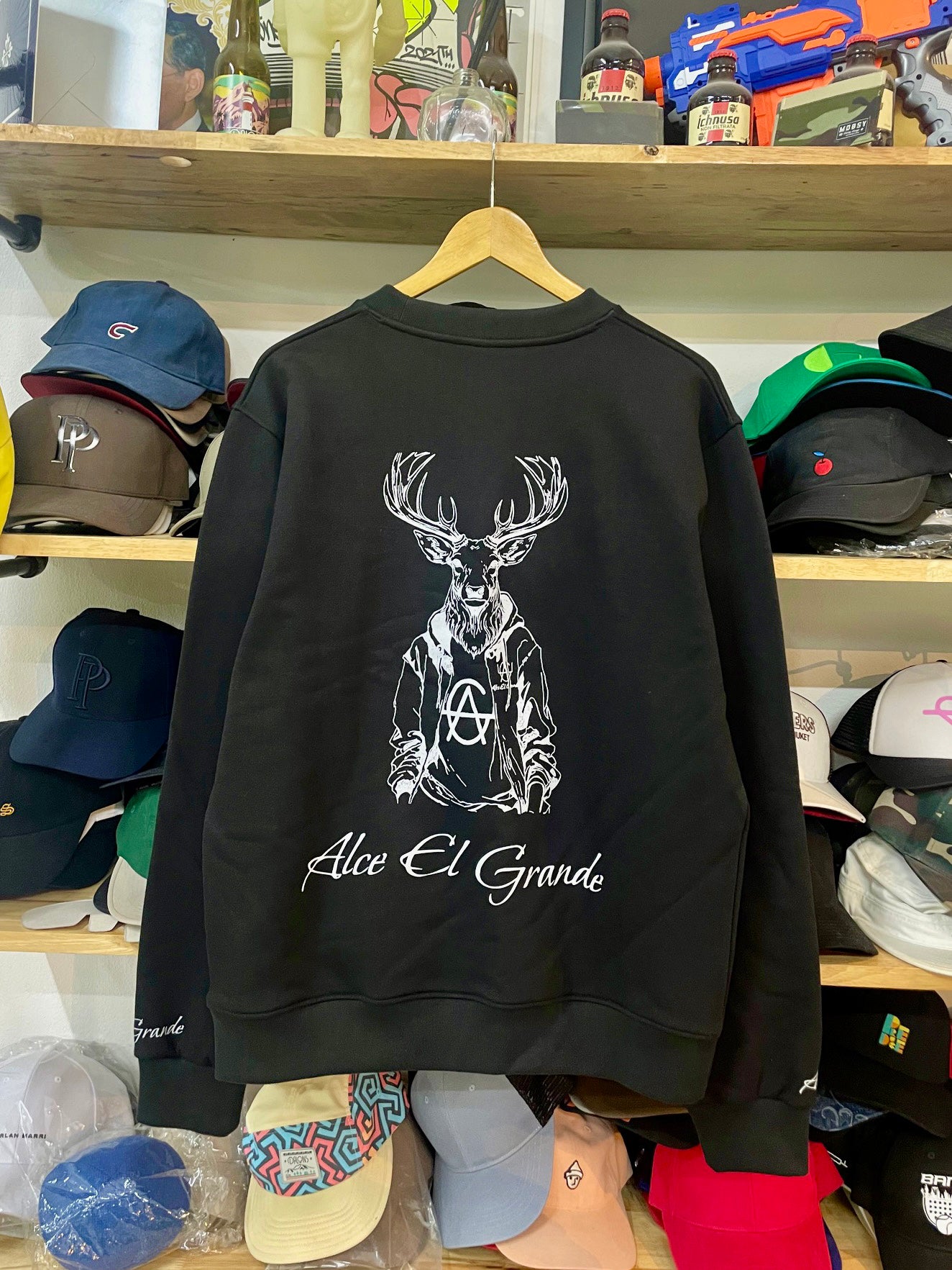 Sweater: Black-W-Print