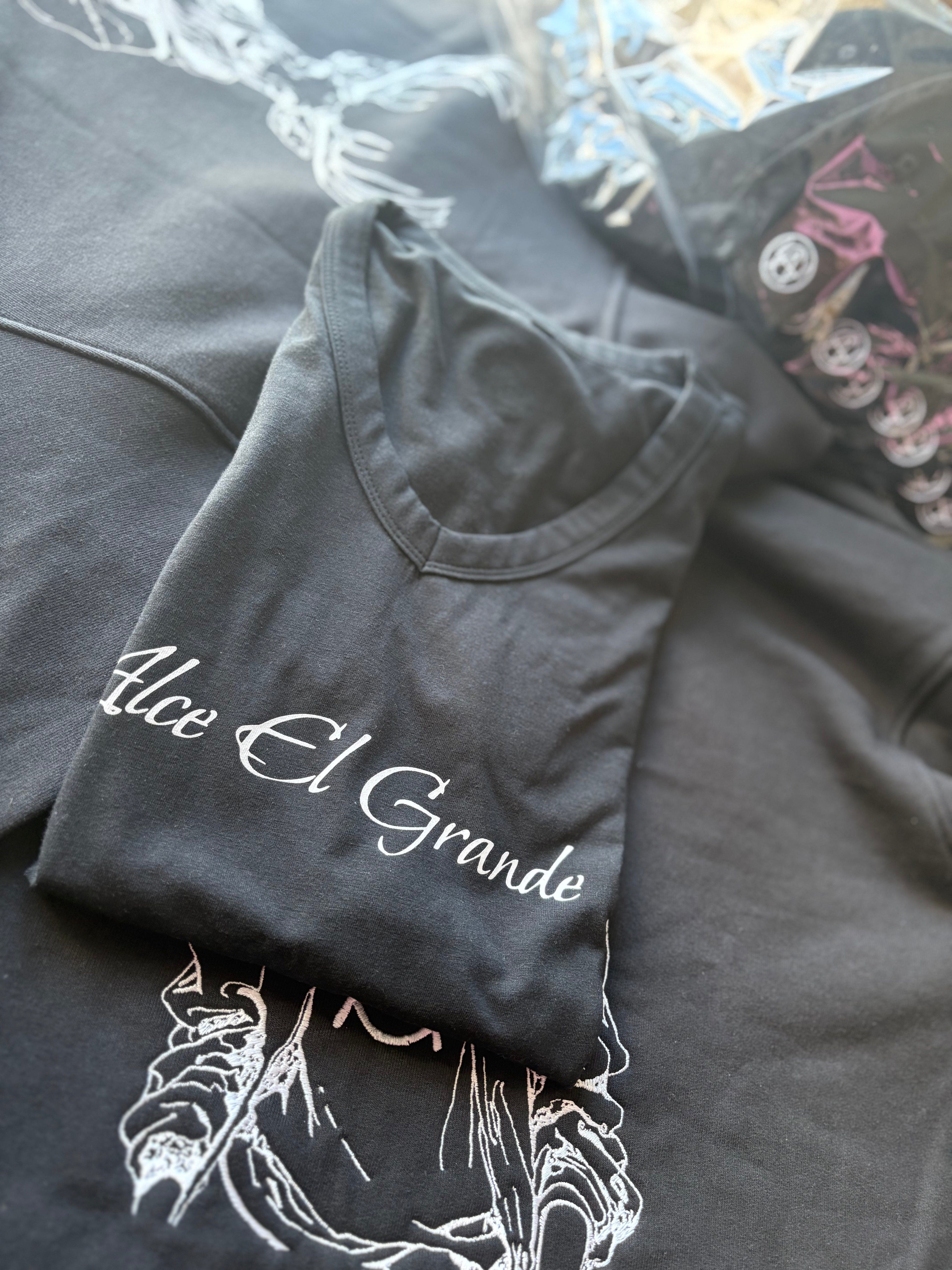 Women’s Tshirts Black/White logo Print