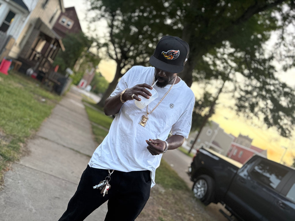 T-Shirt: White/Black Logo Print
