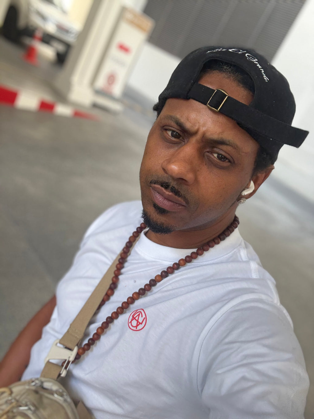 Dadhat: Black/White embroidered Logo
